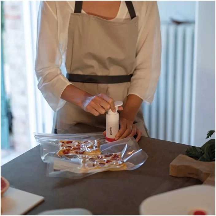 Guzzini Manuální vakuovačka SAVE-IT