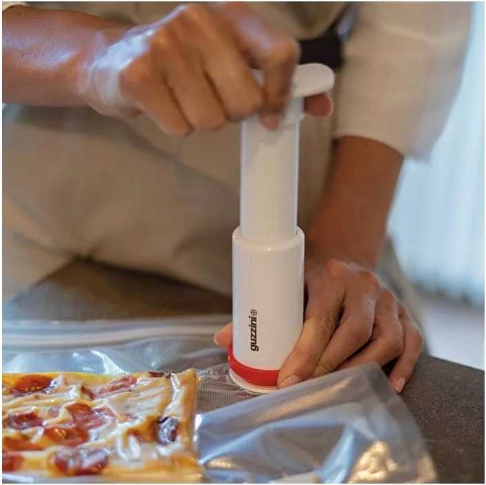 Guzzini Manuální vakuovačka SAVE-IT