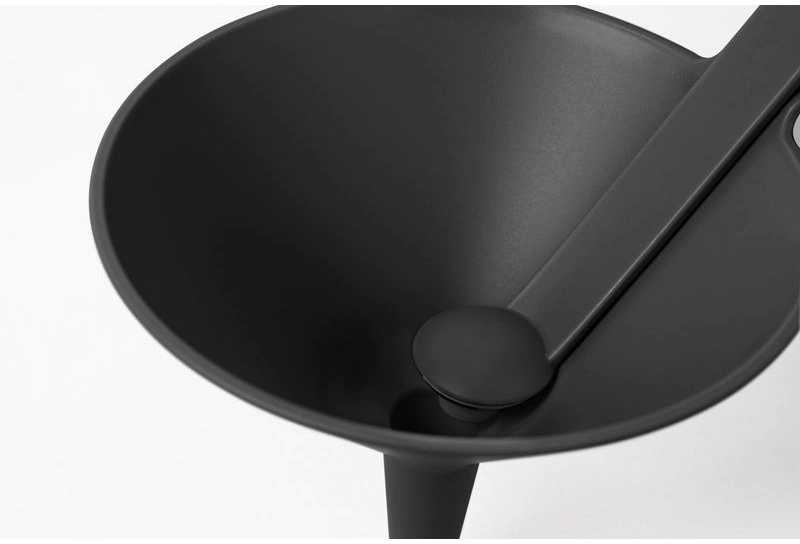 BlimPlus Nálevka s praktickou uzávěrou Dolina Carbon Black