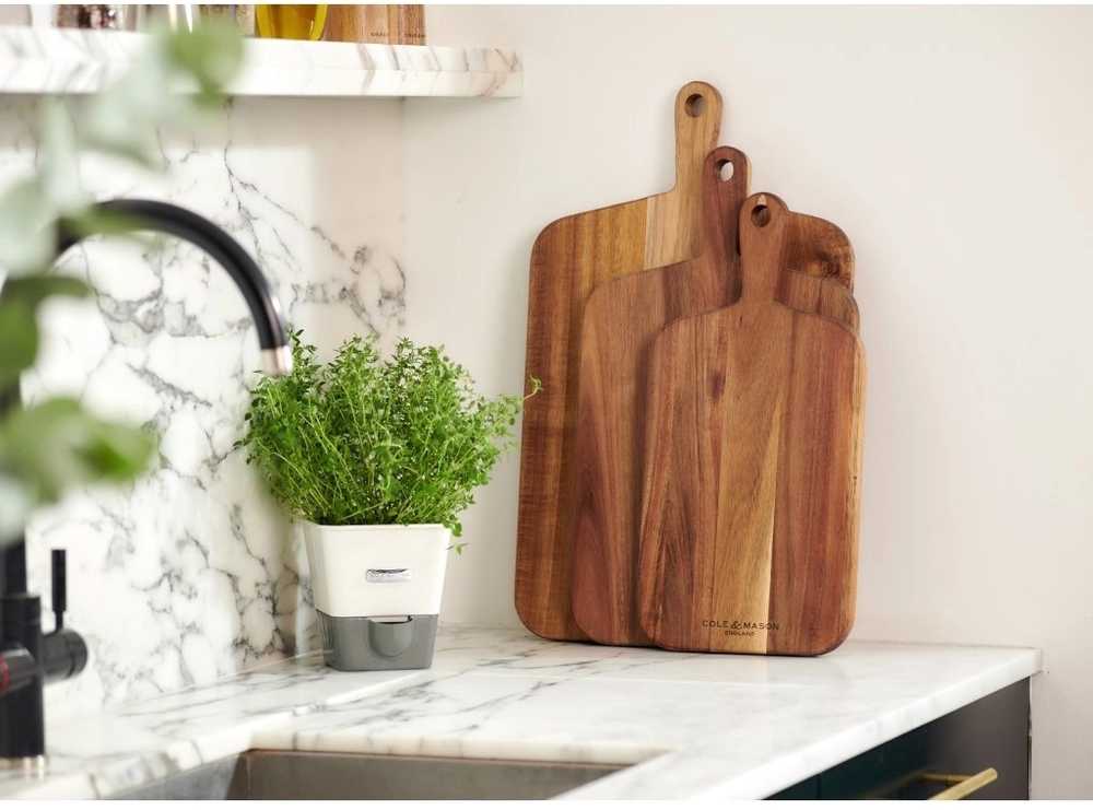 Cole & Mason Prkénko s rukojetí Barkway Acacia střední 46 cm