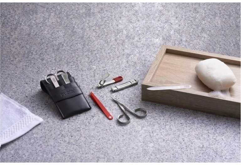 Victorinox Manikúrní set Rubis 104 mm