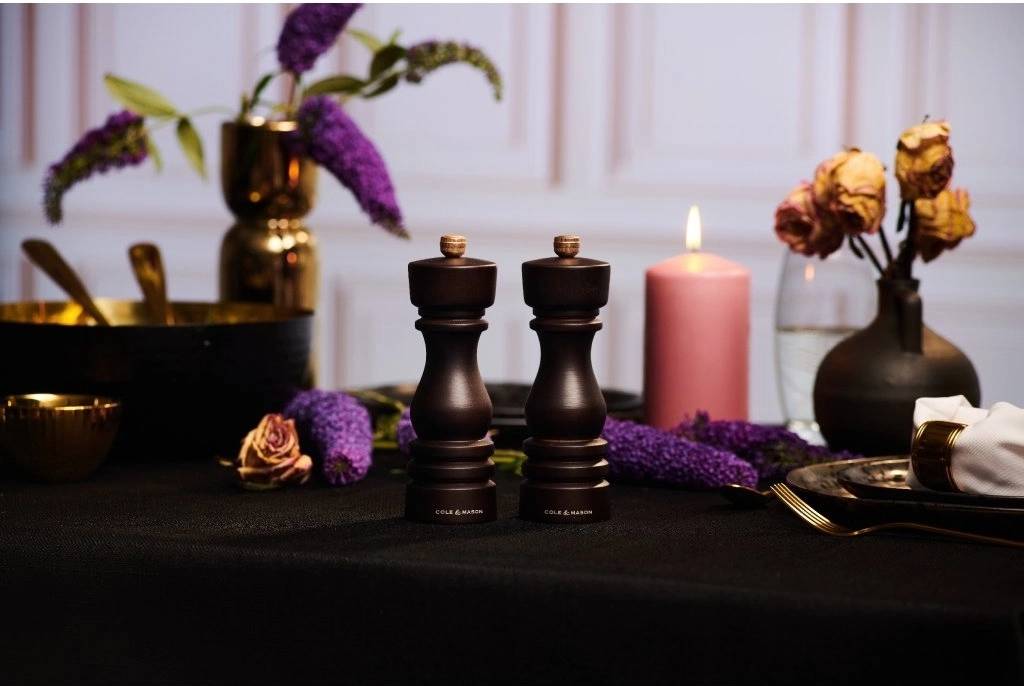 Cole & Mason Sada mlýnků na sůl a pepř London Chocolate Wood 22 cm