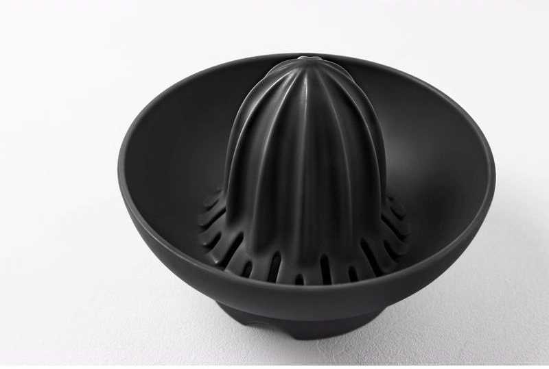 BlimPlus Lis na citrusy s odměrkou Ufo Carbon Black 500 ml