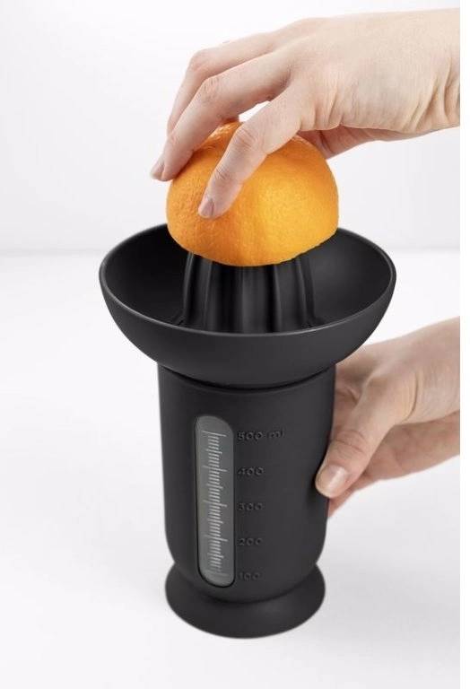 BlimPlus Lis na citrusy s odměrkou Ufo Carbon Black 500 ml