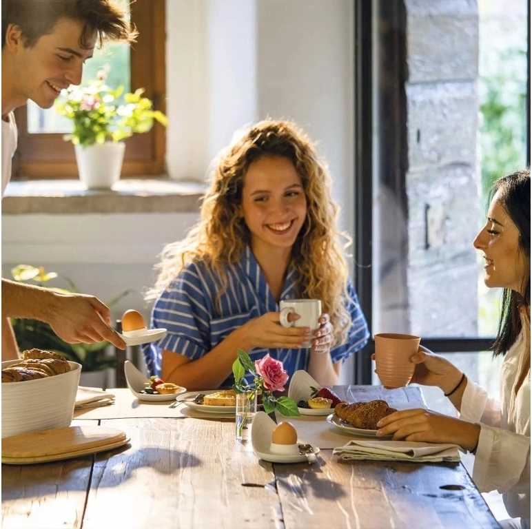 Guzzini Stojánky na vajíčka 2 ks kávové