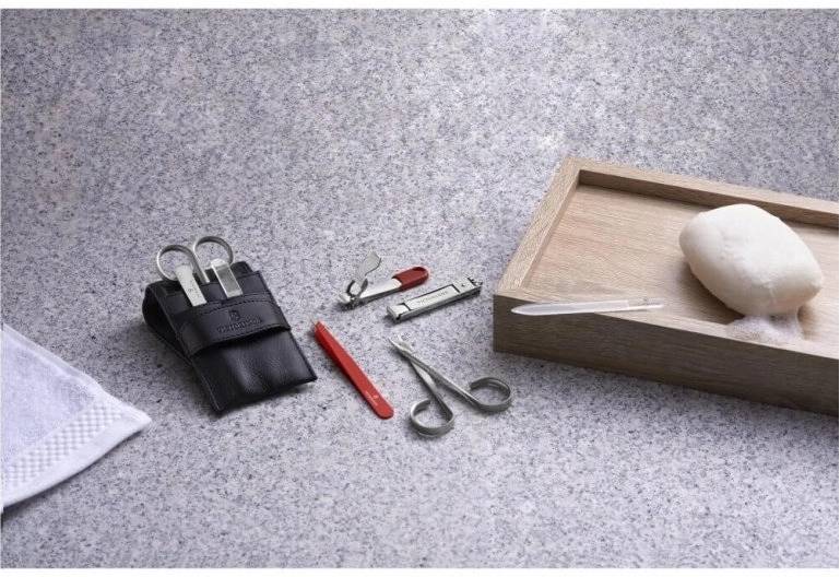 Victorinox Pinzeta Swiss 9,6 cm zkosený hrot