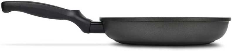 Risoli Pánev BLACKPLUS STANDARD 20 cm