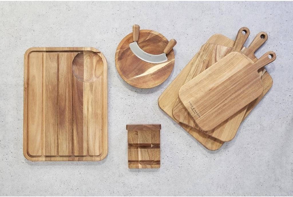 Cole & Mason Prkénko Berden 46 x 34 cm akáciové dřevo