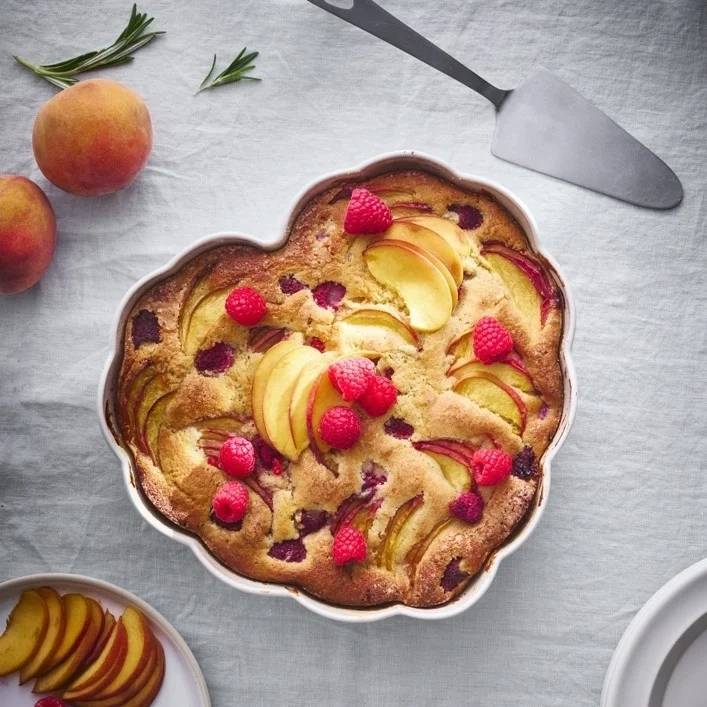 Emile Henry Madeline Koláčová forma tvaru srdce, 26.5 cm, Rose Candy