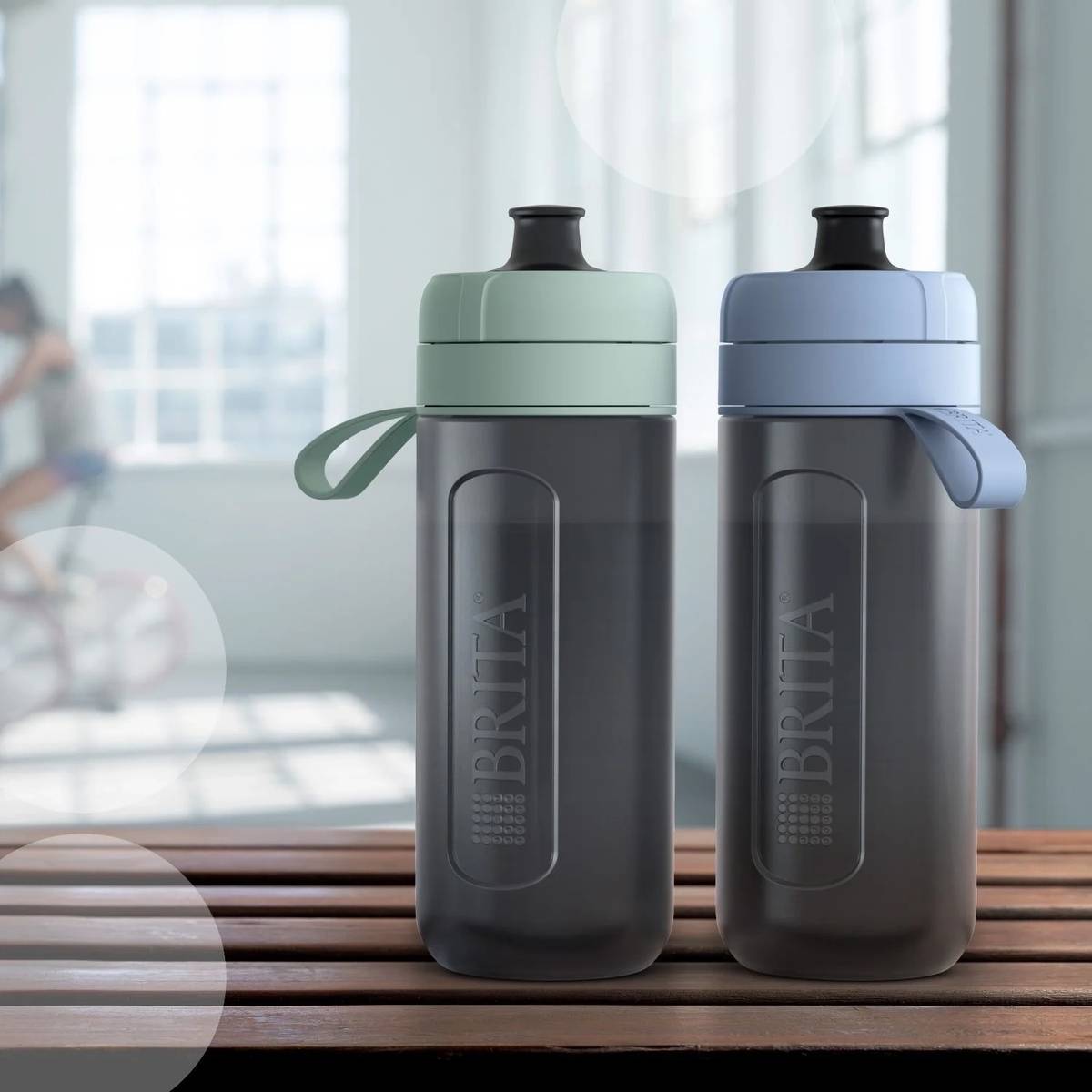 Brita Filtrační láhev na vodu s filtry Fill&Go Active, 0.6 l, zelená