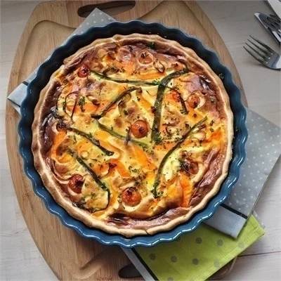 Emile Henry Écume Koláčová forma 28 cm, světle modrá