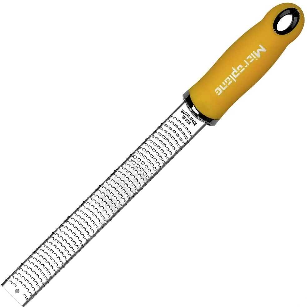 Microplane struhadlo Zester jemné s rukojetí červená