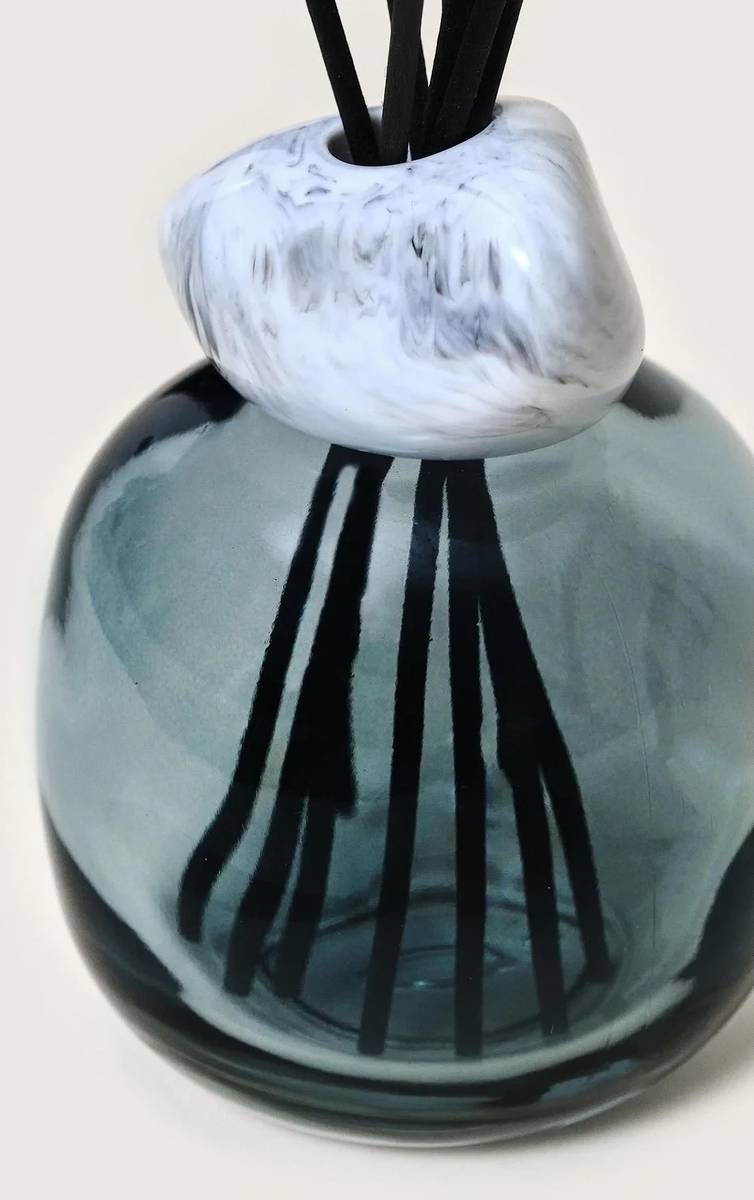 Maison Berger Paris Aroma difuzér Mineral s náplní Pure White Tea, 180 ml, modrá