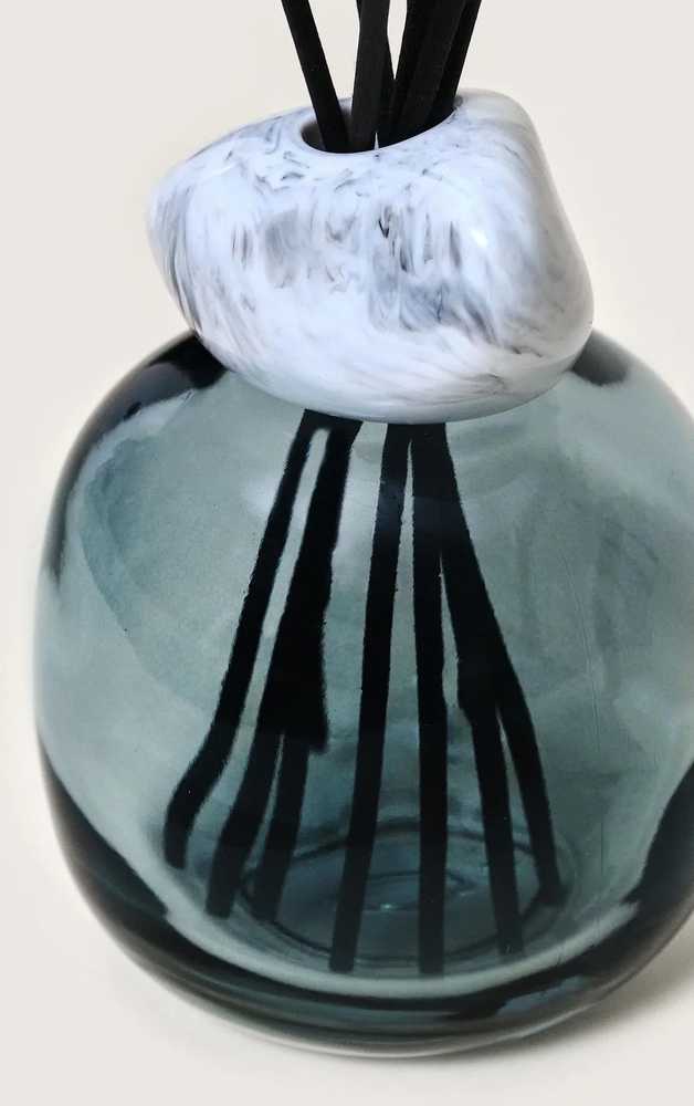 Maison Berger Paris Aroma difuzér Mineral s náplní Pure White Tea, 180 ml, modrá