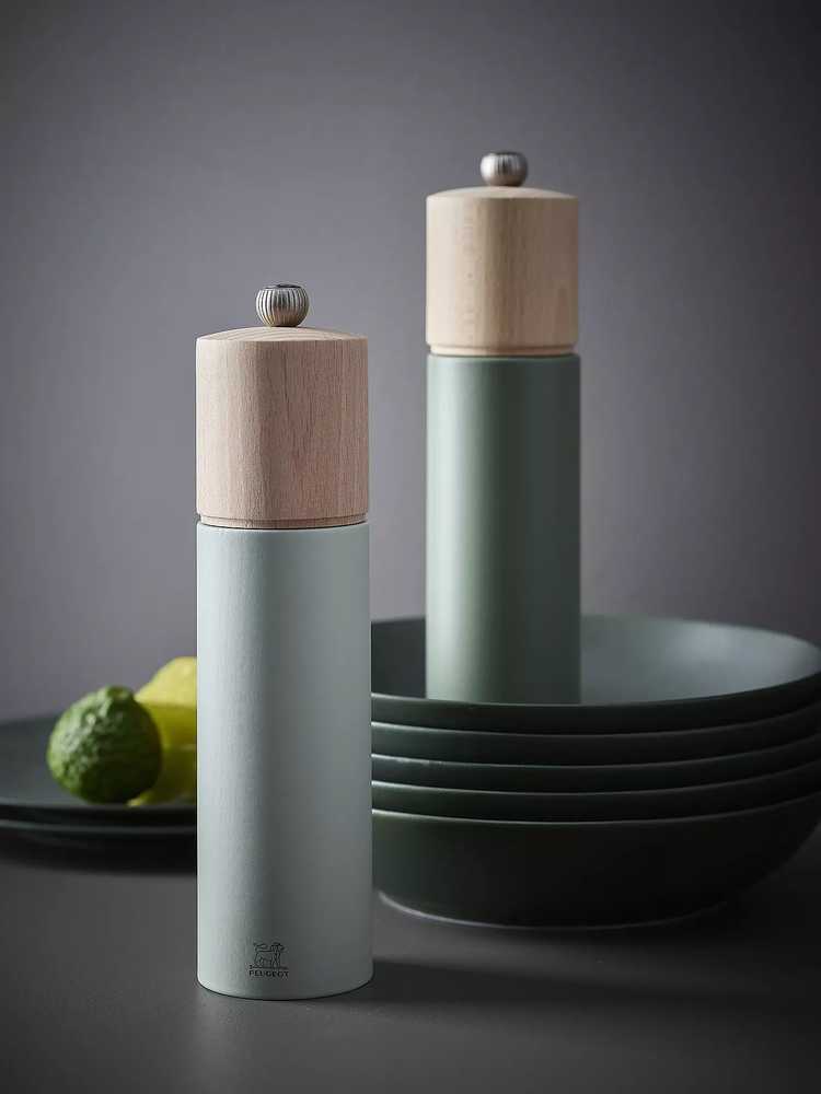 Peugeot Boreal Mlýnek na sůl, 21 cm, šalvějově zelená