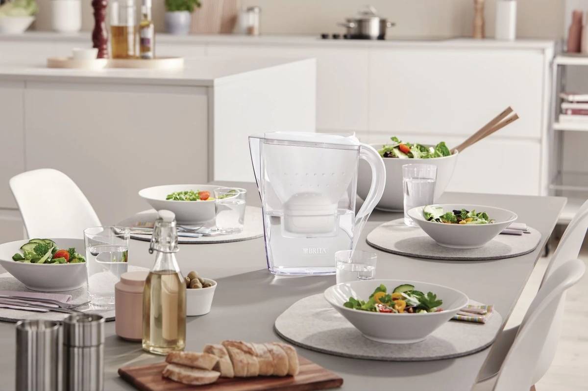 Brita Filtrační konvice Marella se 3 filtry, bílá