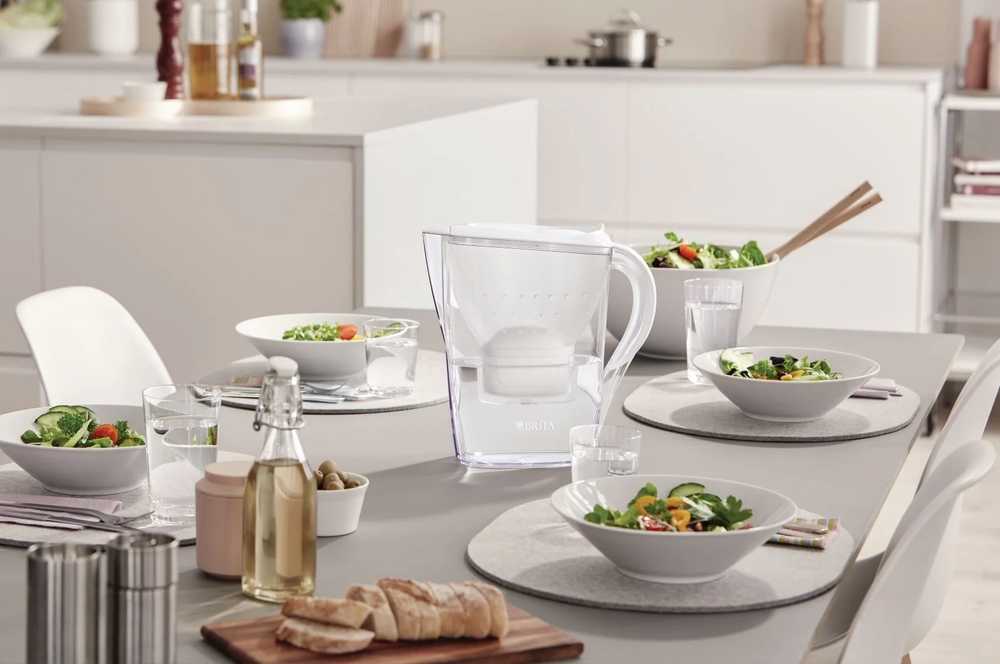 Brita Filtrační konvice Marella se 3 filtry, bílá