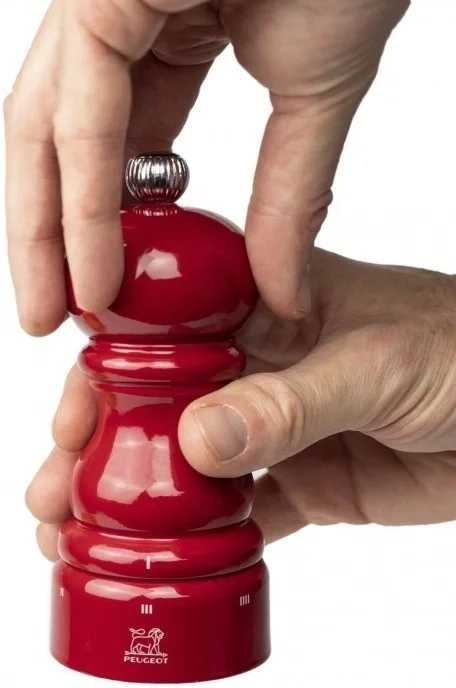 Peugeot Paris u'Select Mlýnek na pepř, 12 cm, červená lak