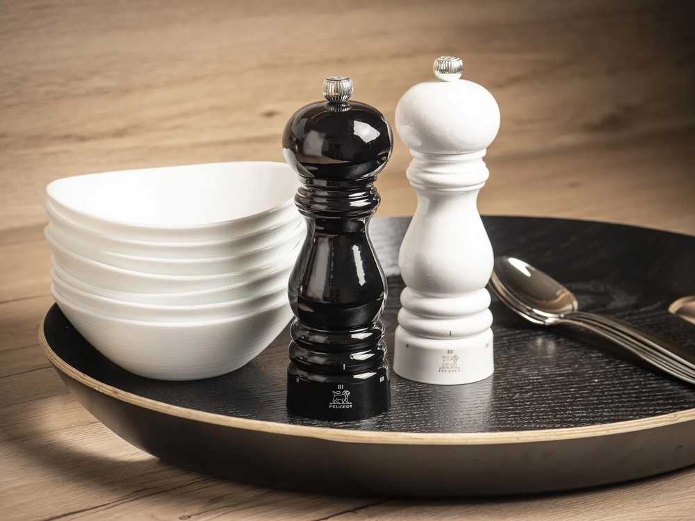 Peugeot Paris u'Select Mlýnek na sůl, 18 cm, bílá lak