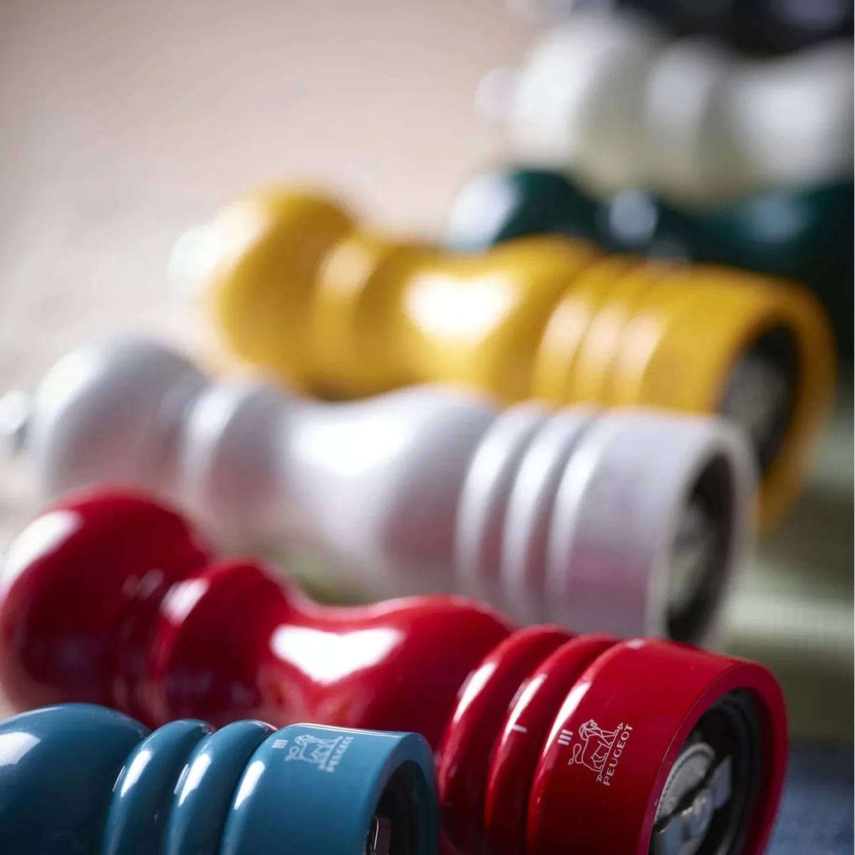 Peugeot Paris u'Select Mlýnek na sůl, 18 cm, perleťově šedá