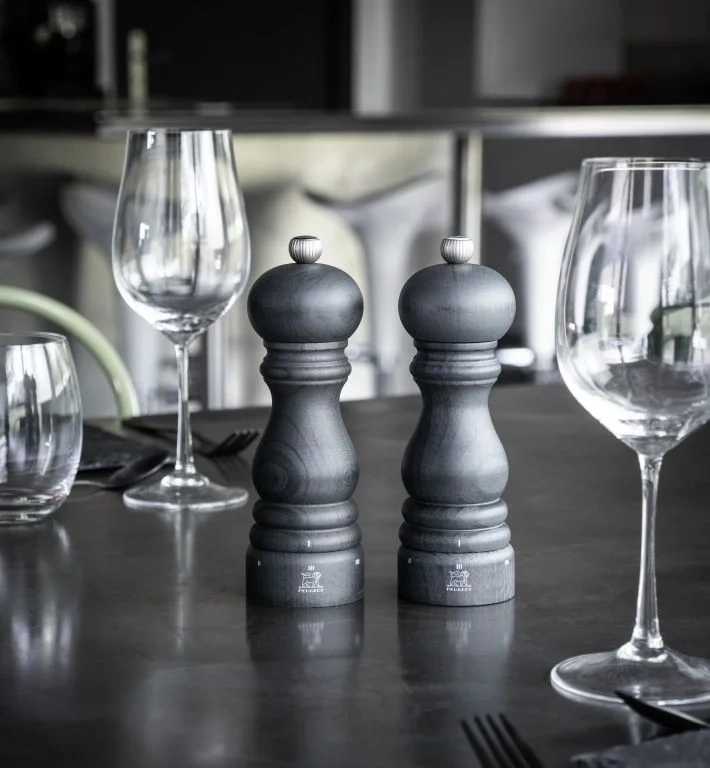 Peugeot Paris u'Select Mlýnek na sůl, 18 cm, grafitová