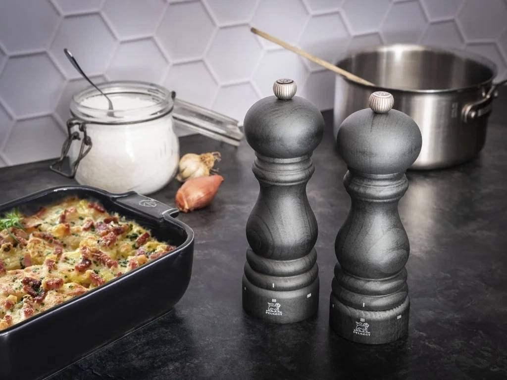 Peugeot Paris u'Select Mlýnek na sůl, 18 cm, grafitová