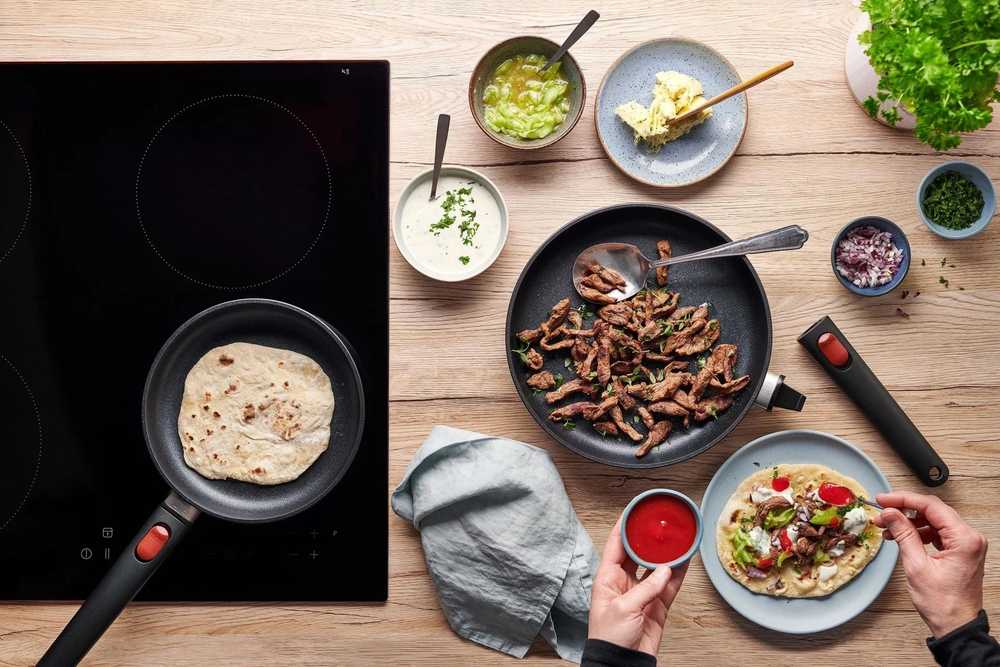 Woll Eco Lite QXR Nepřilnavá pánev s odnímatelnou rukojetí, 24 cm