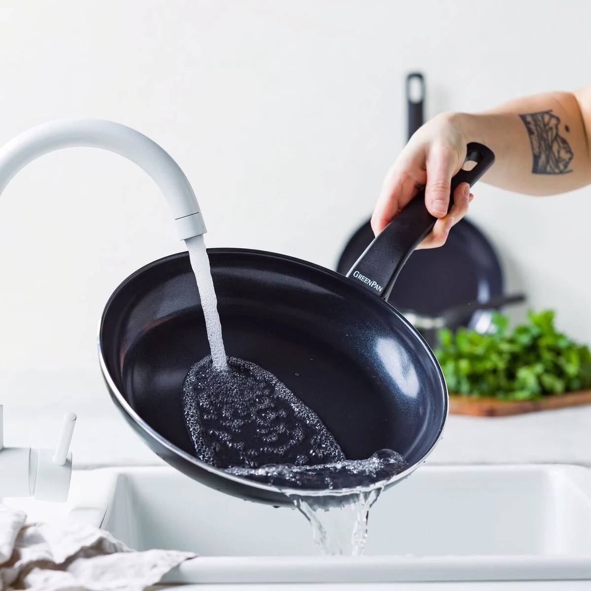 GreenPan Essence Sada nádobí, 9 ks, černá