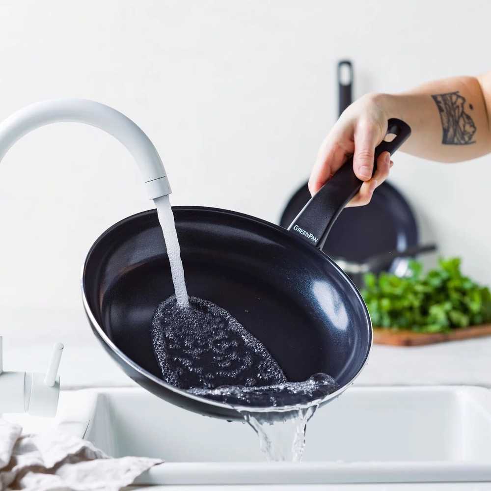 GreenPan Essence Sada nádobí, 9 ks, černá