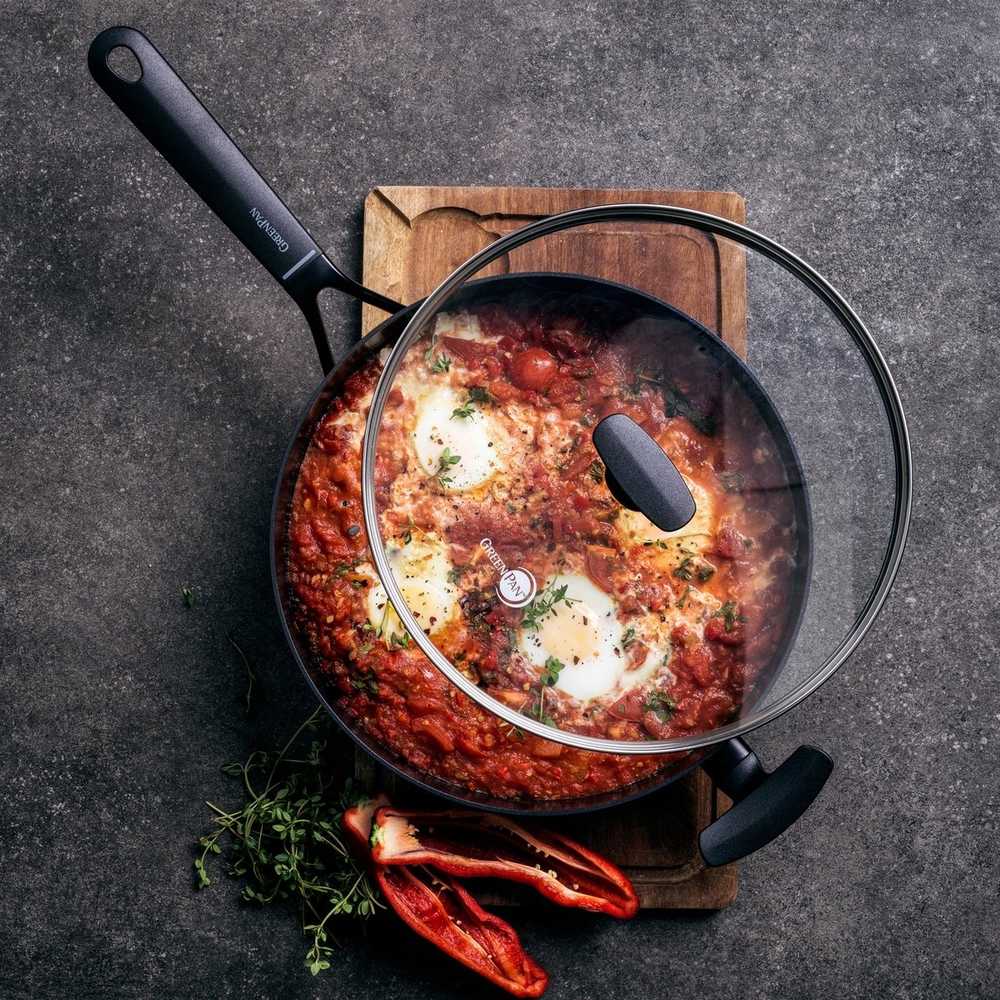 GreenPan Smart Pánev na soté s poklicí, 28 cm, černá