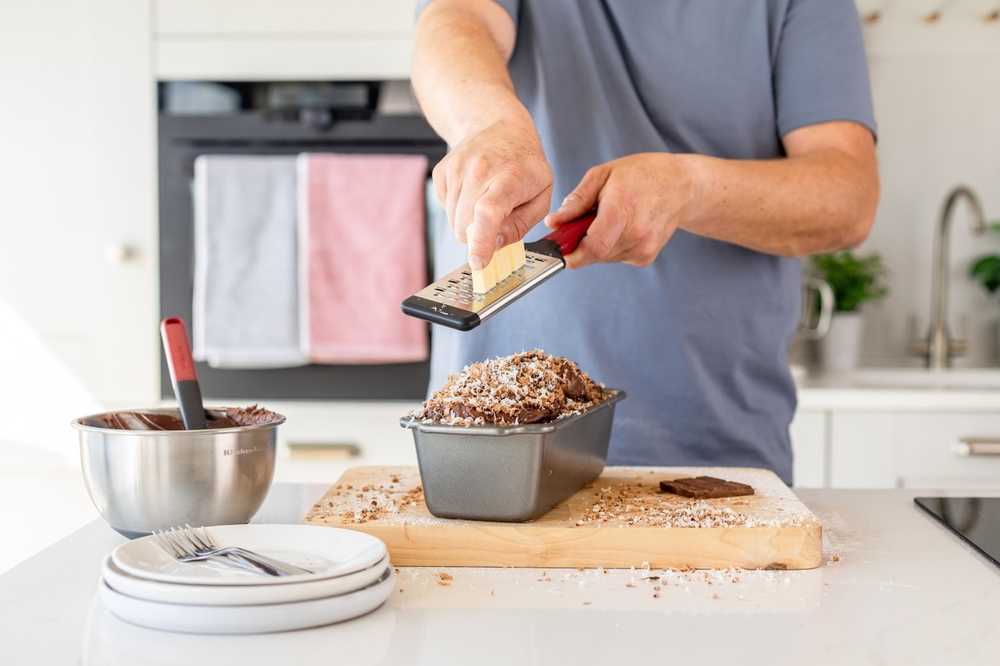 KitchenAid Struhadlo střední, empire red