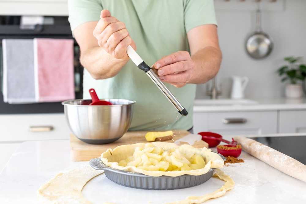 KitchenAid Struhadlo jemné, porcelain white