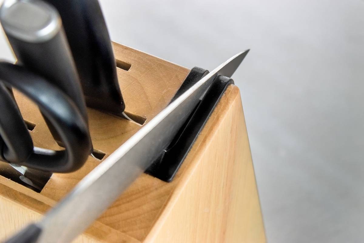 KitchenAid Sada nožů v bloku s brousek, 6 ks