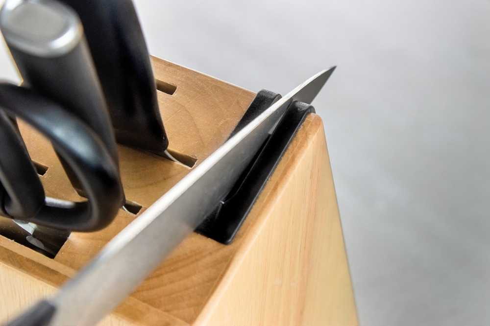 KitchenAid Sada nožů v bloku s brousek, 6 ks