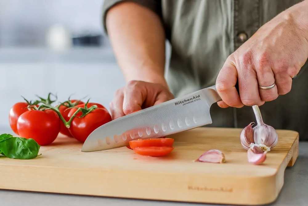 KitchenAid Gourmet Nůž Santoku, 18 cm