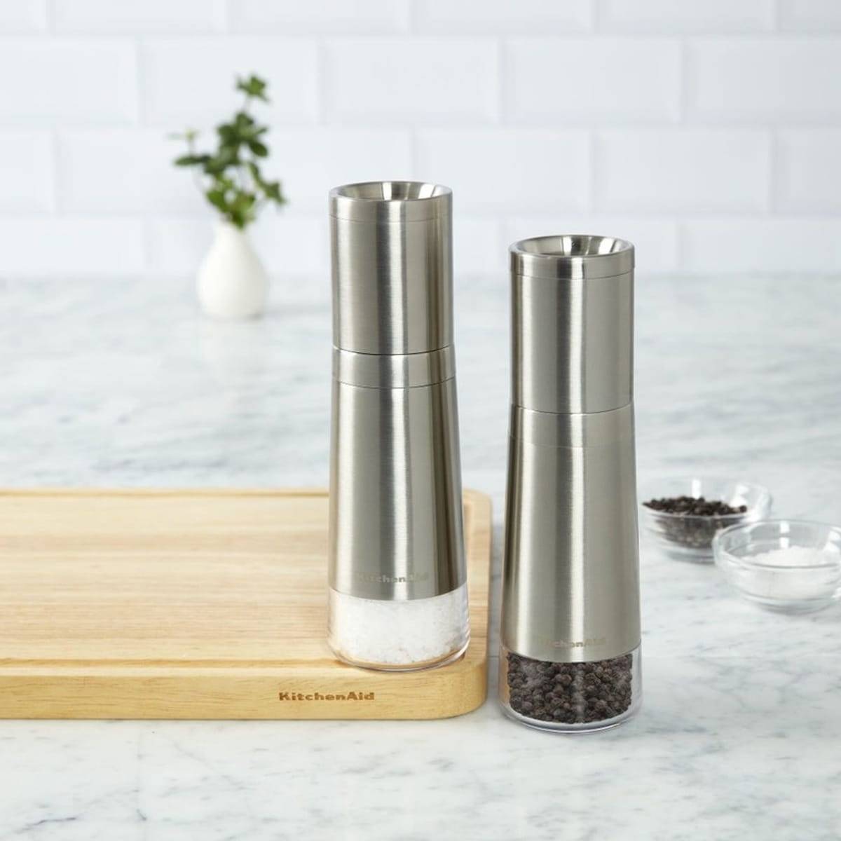 KitchenAid Sada mlýnků na sůl a pepř, 2 ks