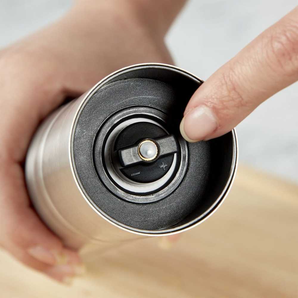 KitchenAid Sada mlýnků na sůl a pepř, 2 ks