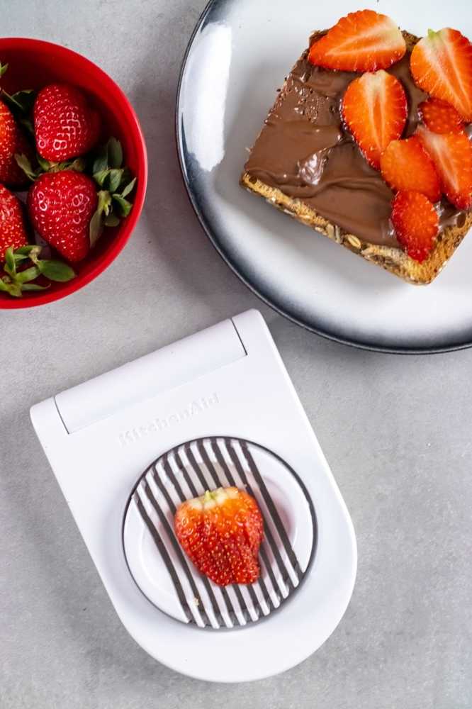 KitchenAid Kráječ na vajíčka, bílá