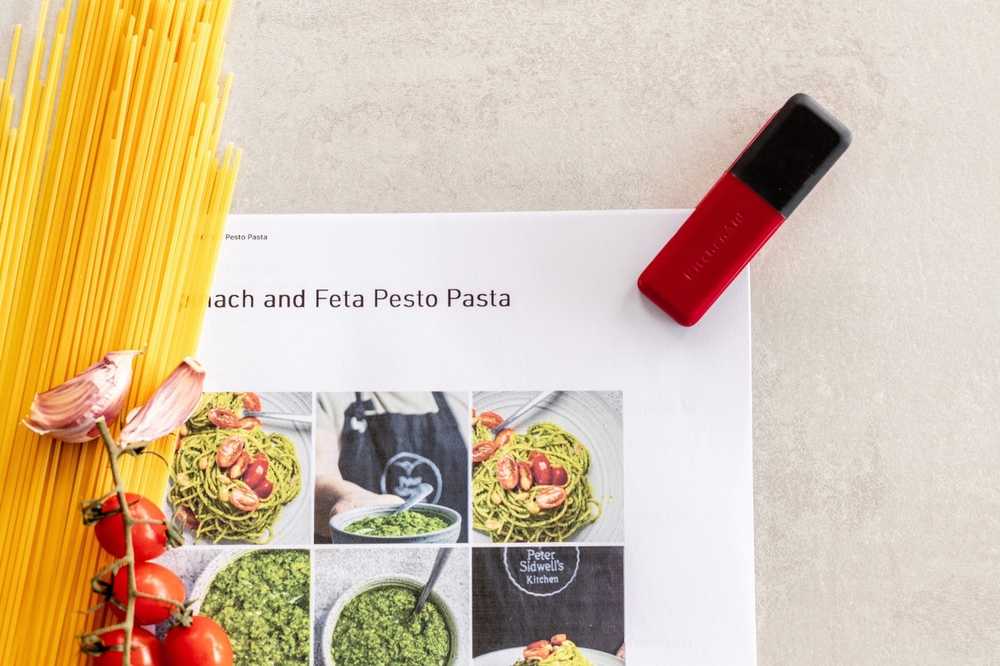 KitchenAid Sada klipů na uzavírání sáčků, 4 ks, empire red