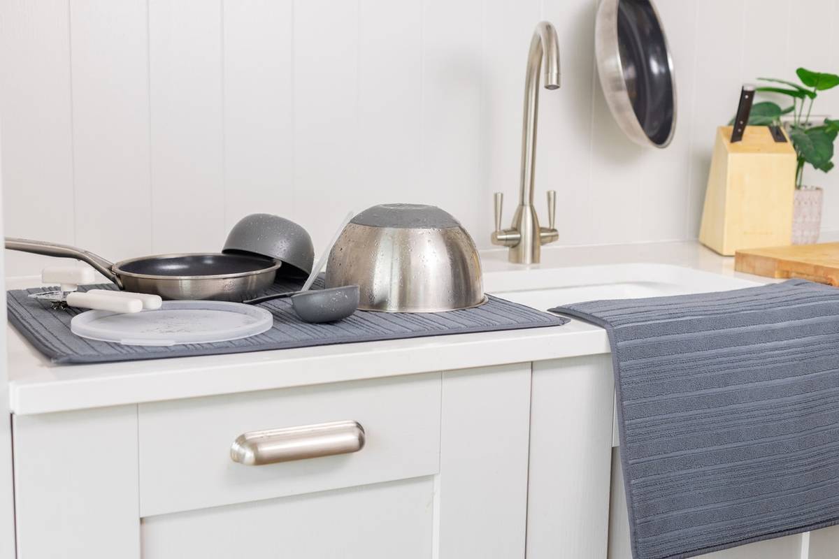 KitchenAid Sada odkapávajících podložek, 2 ks