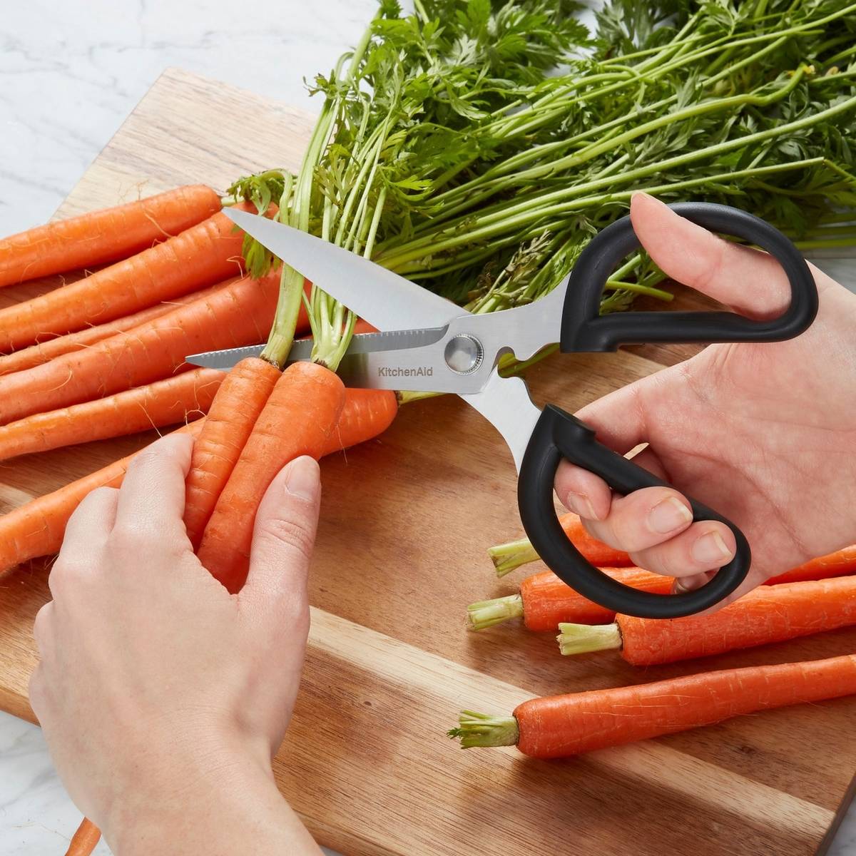 KitchenAid Kuchyňské univerzální nůžky, černá