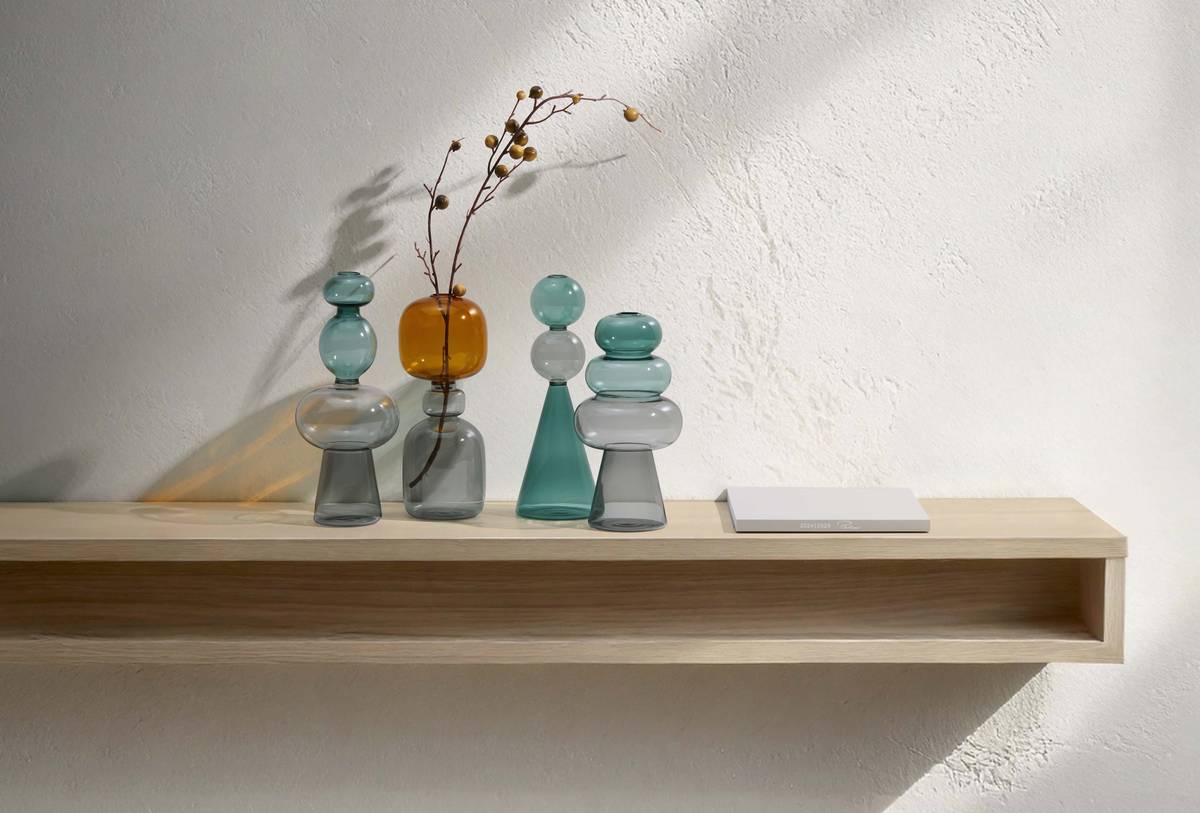 Philippi Váza Curiosa, tvar kužele