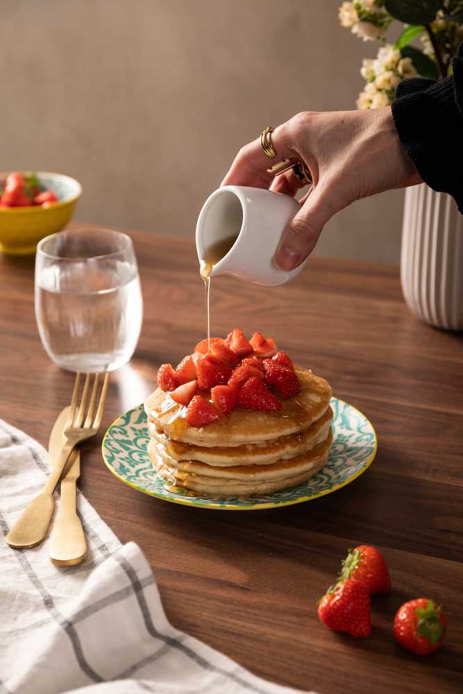 Mikasa Dezertní talíř Yellow and Blue Geometric, 18 cm