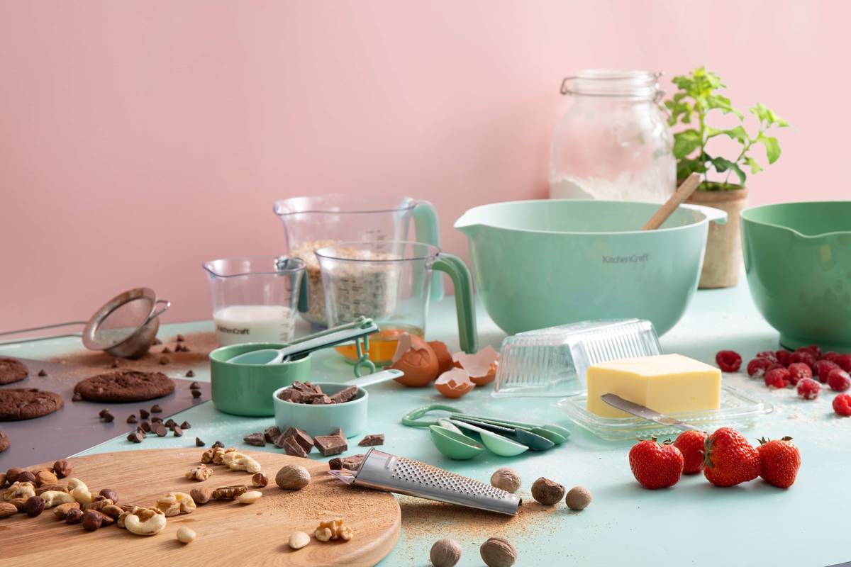 KitchenCraft Sada kuchyňských mís a odměrek, 12 ks