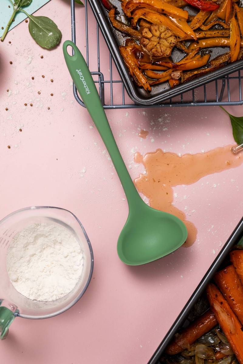 KitchenCraft Silikonová naběračka, 29 cm