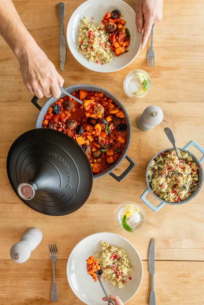 MasterClass Tajine z litého hliníku, 28 cm, černá