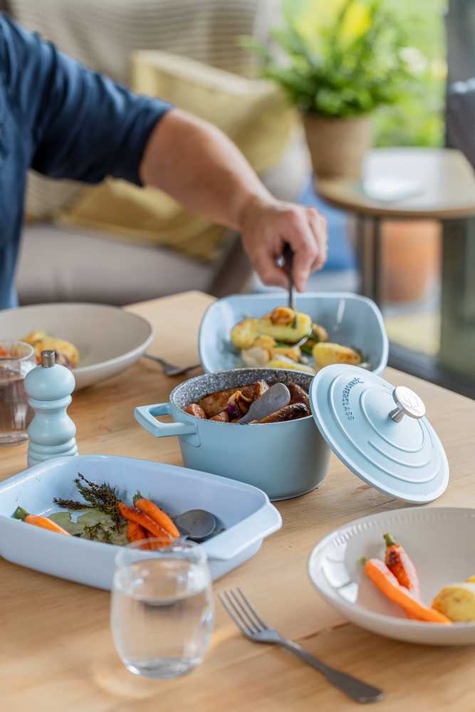 MasterClass Keramická zapékací mísa s madly, 30 cm, nebesky modrá