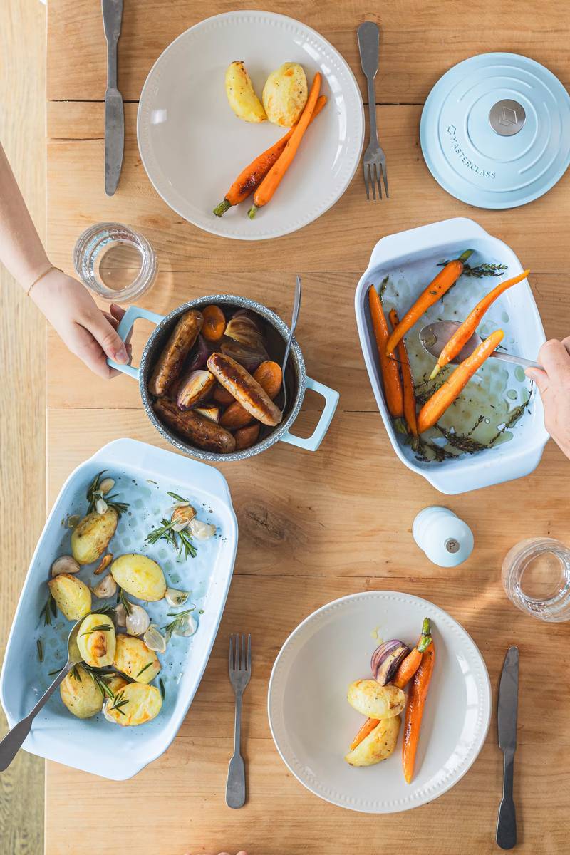 MasterClass Keramická zapékací mísa s madly, 23 cm, nebesky modrá