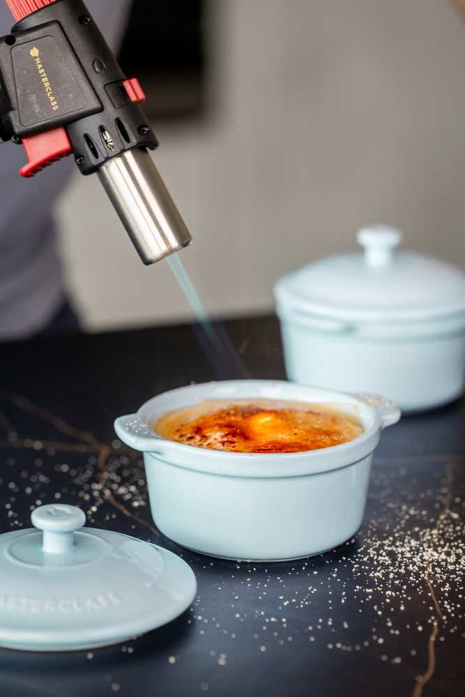 MasterClass Keramický minikastrol s pokličkou, 16 cm, nebesky modrá