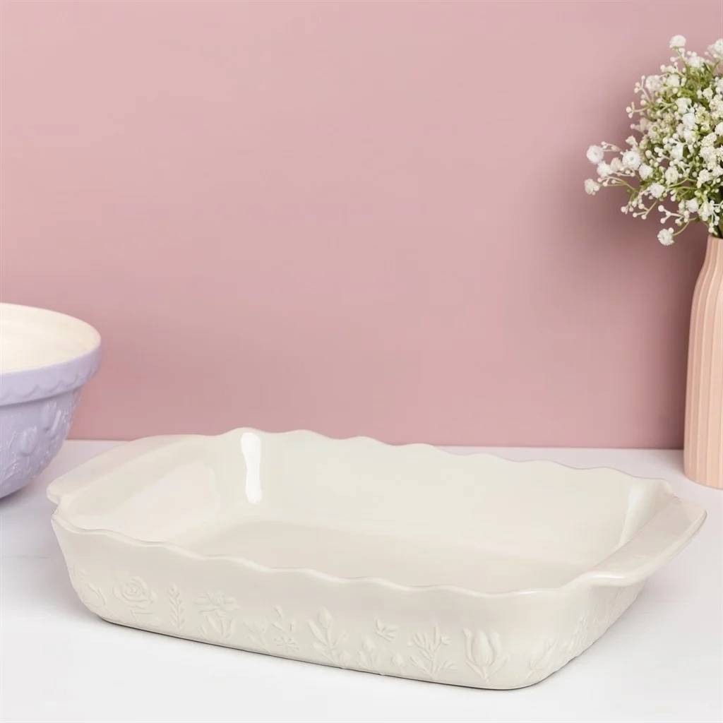 Mason Cash In The Meadow Zapékací mísa, 33 cm, krémová